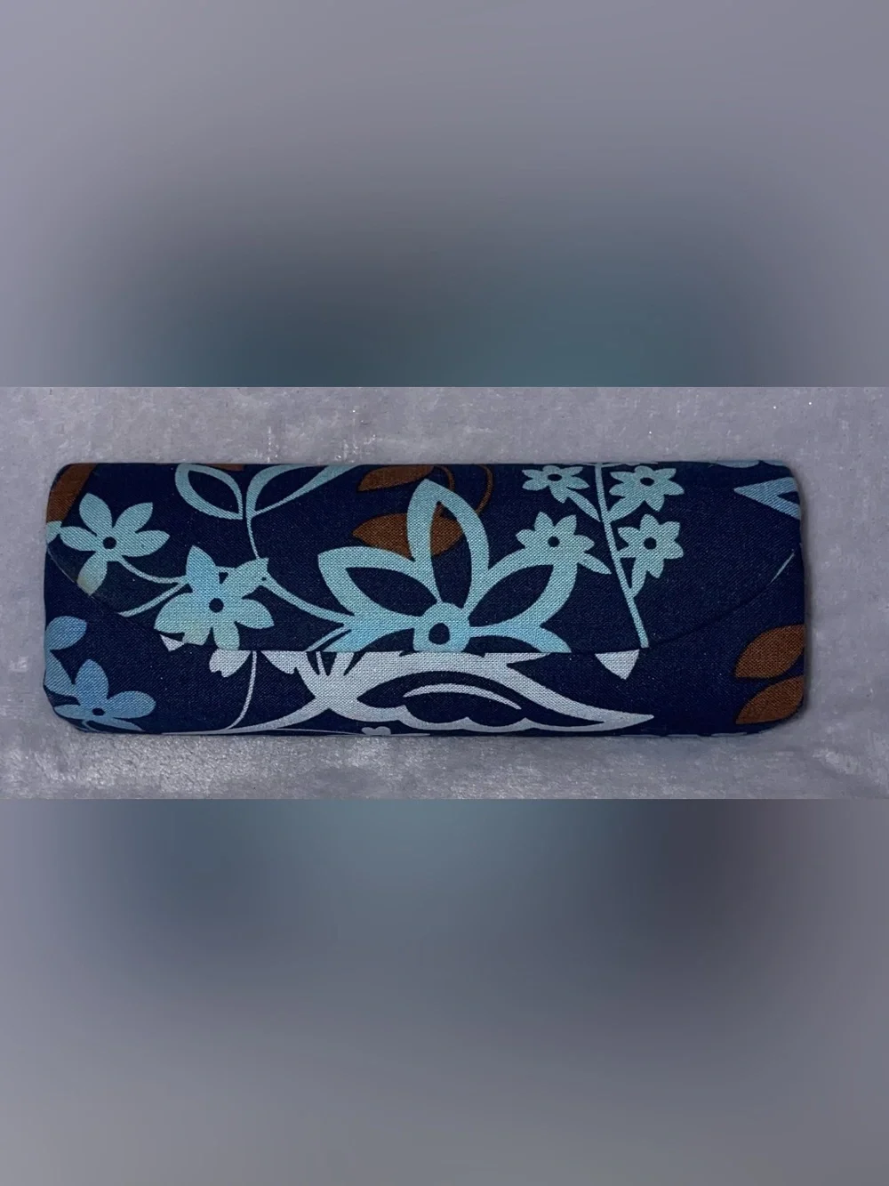 Vera Bradley Java Floral Hard Eyeglass Case Magnetic Closure Blue Brown Sunglass
